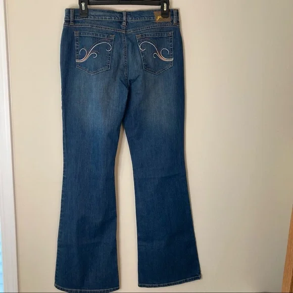 Grane Flare Jeans, Junior's Size 9 - Picture 3 of 9